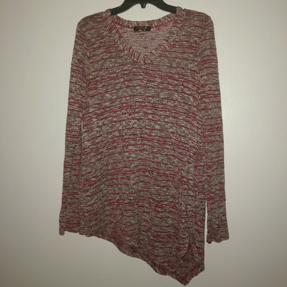 Knit sweater/top